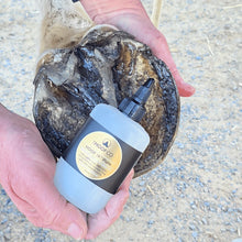 Load image into Gallery viewer, The Hoof Co. - Hoof IX Pure Squeezable Hoof Gel

